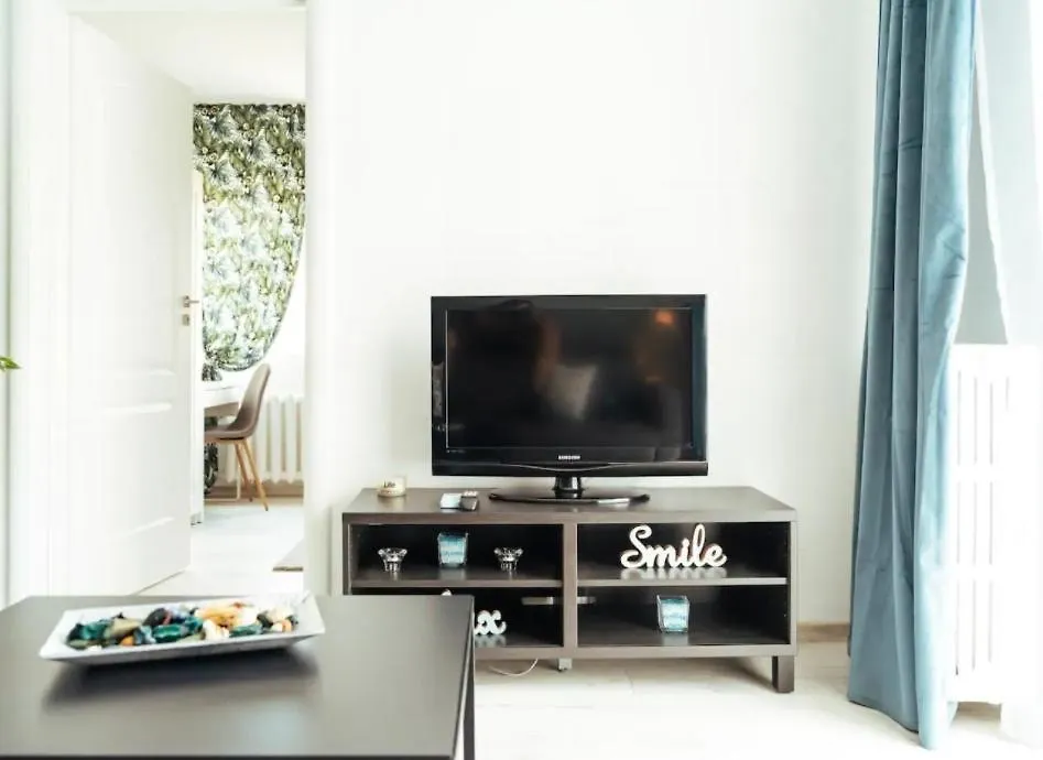 Central Apartment Lime Bucarest