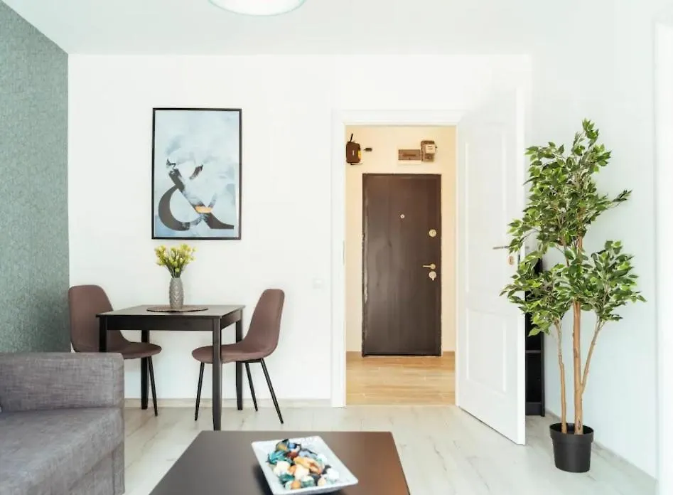 Central Apartment Lime Bucarest